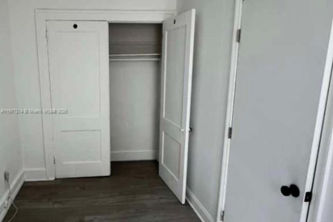 Villa ou maison à louer à Miami, Floride: 2 chambres № 1974301 - photo 5