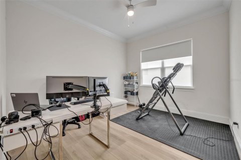 Купить виллу или дом в Апопка, Флорида 9 комнат, 276.2м2, № 1845327 - фото 26