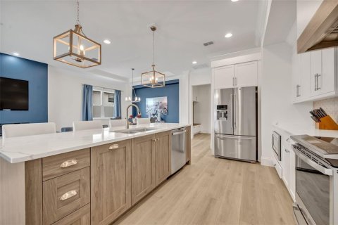 Купить виллу или дом в Апопка, Флорида 9 комнат, 276.2м2, № 1845327 - фото 17