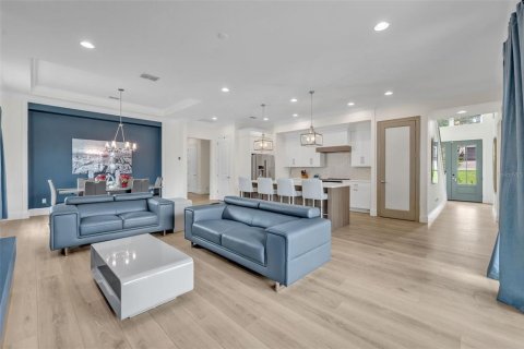 Купить виллу или дом в Апопка, Флорида 9 комнат, 276.2м2, № 1845327 - фото 8