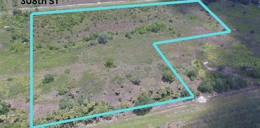 Land in Okeechobee, Florida № 2125697