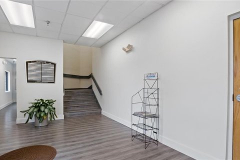 Immobilier commercial à louer à Orlando, Floride: 5505.95 m2 № 1832966 - photo 7