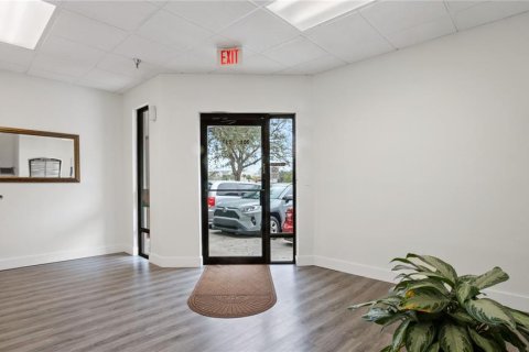 Immobilier commercial à louer à Orlando, Floride: 5505.95 m2 № 1832966 - photo 4