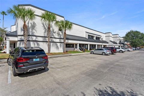 Immobilier commercial à louer à Orlando, Floride: 5505.95 m2 № 1832966 - photo 14