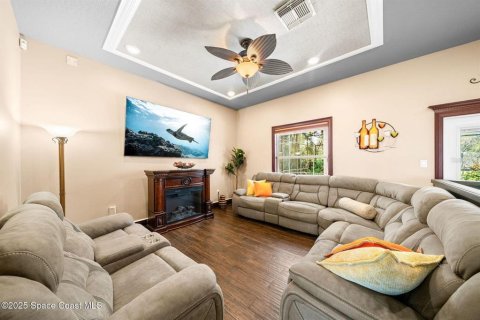 House in Merrit Island, Florida 4 bedrooms, 294.69 sq.m. № 1651654 - photo 27