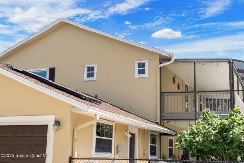 House in Merrit Island, Florida 4 bedrooms, 294.69 sq.m. № 1651654 - photo 6