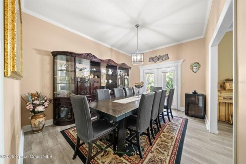 House in Merrit Island, Florida 4 bedrooms, 294.69 sq.m. № 1651654 - photo 30