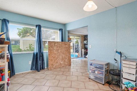 Casa en venta en North Port, Florida, 3 dormitorios, 122.54 m2 № 2207094 - foto 11
