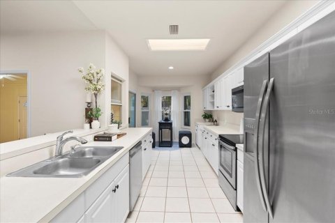 House in Gainesville, Florida 4 bedrooms, 210.61 sq.m. № 2119516 - photo 28