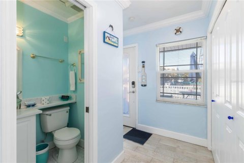 Casa en venta en Bradenton Beach, Florida, 2 dormitorios, 74.88 m2 № 2106026 - foto 15