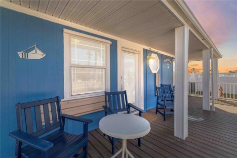Casa en venta en Bradenton Beach, Florida, 2 dormitorios, 74.88 m2 № 2106026 - foto 19
