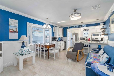 Casa en venta en Bradenton Beach, Florida, 2 dormitorios, 74.88 m2 № 2106026 - foto 5