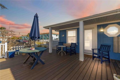 Casa en venta en Bradenton Beach, Florida, 2 dormitorios, 74.88 m2 № 2106026 - foto 20