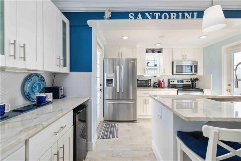 Casa en venta en Bradenton Beach, Florida, 2 dormitorios, 74.88 m2 № 2106026 - foto 7