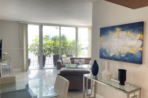 Condominio en venta en Miami, Florida, 2 dormitorios, 97.36 m2 № 1936611 - foto 12