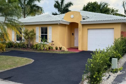Casa en Homestead, Florida 3 dormitorios, 128.02 m2 № 2016151