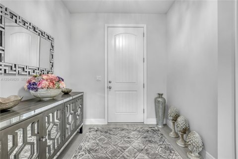 Casa en venta en Port St. Lucie, Florida, 3 dormitorios, 191.47 m2 № 2173372 - foto 4