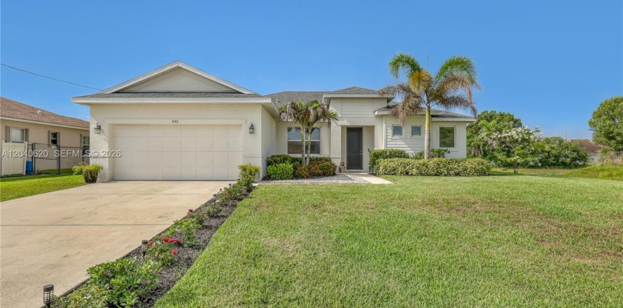 Casa en Port St. Lucie, Florida 3 dormitorios, 191.47 m2 № 2173372