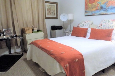 Снять в аренду кондоминиум в Дейви, Флорида 2 спальни, 102.19м2, № 1989356 - фото 26