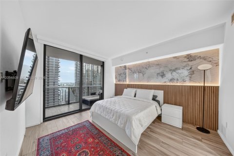 Купить кондоминиум в Майами, Флорида 2 спальни, 116.41м2, № 2251843 - фото 26