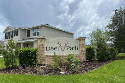 House in Ocala, Florida 4 bedrooms, 169.73 sq.m. № 1828524 - photo 2