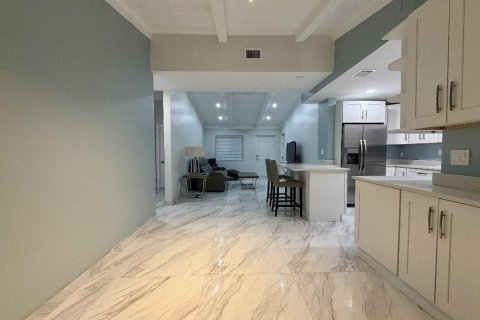 Villa ou maison à vendre à Fort Lauderdale, Floride: 3 chambres, 110.93 m2 № 2084312 - photo 7