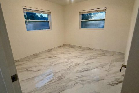 Villa ou maison à vendre à Fort Lauderdale, Floride: 3 chambres, 110.93 m2 № 2084312 - photo 16