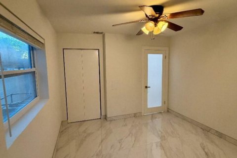 Villa ou maison à vendre à Fort Lauderdale, Floride: 3 chambres, 110.93 m2 № 2084312 - photo 14