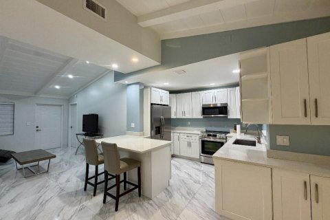 Villa ou maison à vendre à Fort Lauderdale, Floride: 3 chambres, 110.93 m2 № 2084312 - photo 5