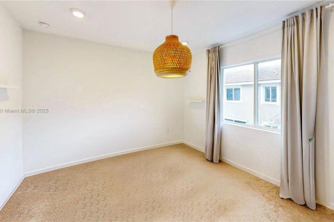 Touwnhouse à vendre à Homestead, Floride: 3 chambres, 120.96 m2 № 1954079 - photo 20