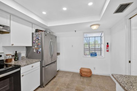 Copropriété à vendre à Hypoluxo, Floride: 2 chambres, 96.71 m2 № 2087961 - photo 12
