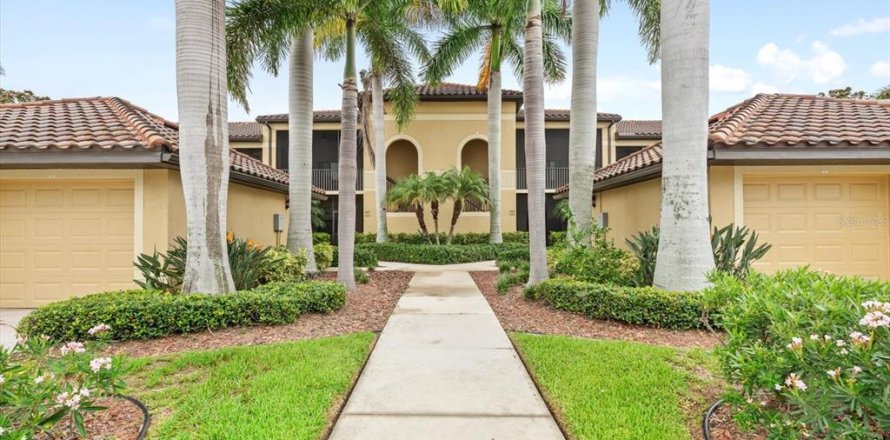 Condo in Bradenton, Florida, 2 bedrooms  № 1430227