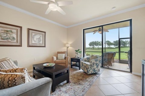 Condo in Bradenton, Florida, 2 bedrooms  № 1430227 - photo 16