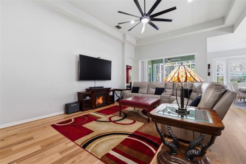 House in Sarasota, Florida 3 bedrooms, 173.26 sq.m. № 2201658 - photo 7