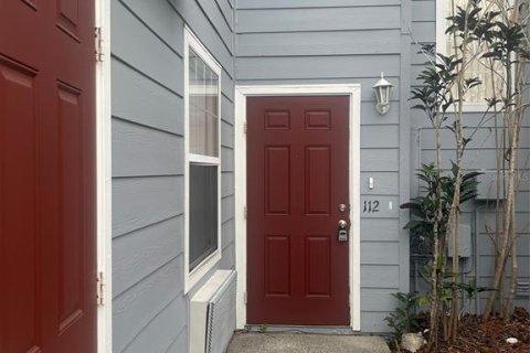 Townhouse in Davenport, Florida 3 bedrooms, 106.65 sq.m. № 1879836 - photo 1