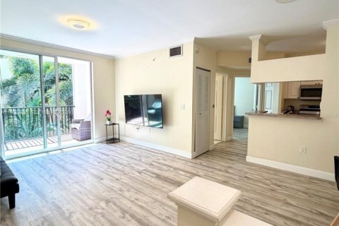 Condo in Sunny Isles Beach, Florida, 1 bedroom  № 2082868 - photo 2