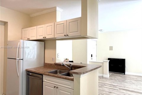 Condo in Sunny Isles Beach, Florida, 1 bedroom  № 2082868 - photo 8