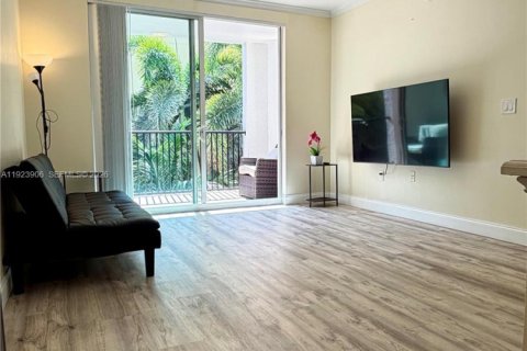 Condo in Sunny Isles Beach, Florida, 1 bedroom  № 2082868 - photo 4