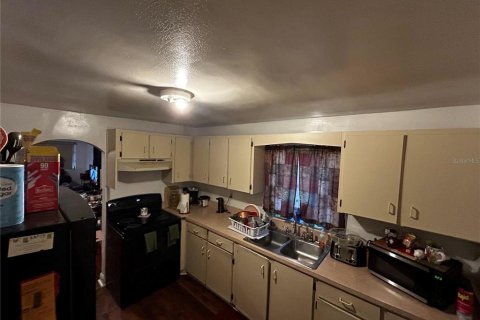 Casa en venta en Daytona Beach, Florida, 4 dormitorios, 151.34 m2 № 2205282 - foto 4
