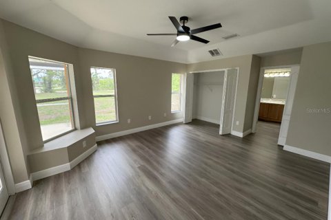 Villa ou maison à vendre à Port Charlotte, Floride: 5 chambres, 221.29 m2 № 2148270 - photo 8