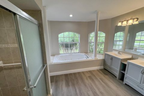 Villa ou maison à vendre à Port Charlotte, Floride: 5 chambres, 221.29 m2 № 2148270 - photo 6