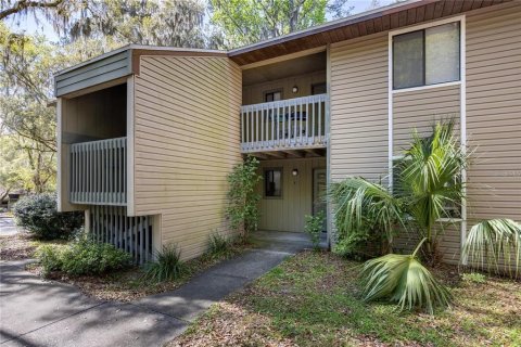 Condominio en venta en Gainesville, Florida, 2 dormitorios, 81.2 m2 № 1560052 - foto 1