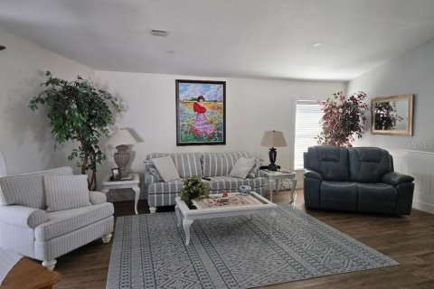 House in Riverview, Florida 3 bedrooms, 177.07 sq.m. № 1608798 - photo 6