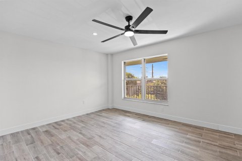 Copropriété à vendre à Oakland Park, Floride: 2 chambres, 92.9 m2 № 2083063 - photo 19