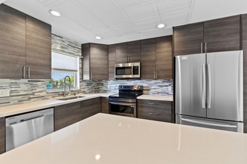 Copropriété à vendre à Oakland Park, Floride: 2 chambres, 92.9 m2 № 2083063 - photo 3