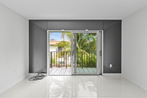 Copropriété à vendre à Oakland Park, Floride: 2 chambres, 92.9 m2 № 2083063 - photo 23