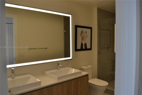 Condominio en alquiler en Aventura, Florida, 2 dormitorios № 1980296 - foto 28