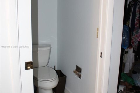 Купить кондоминиум в Уэст-Палм-Бич, Флорида 2 спальни, 133.5м2, № 1956540 - фото 16