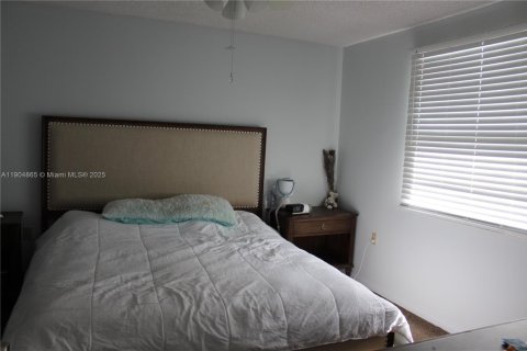 Купить кондоминиум в Уэст-Палм-Бич, Флорида 2 спальни, 133.5м2, № 1956540 - фото 12