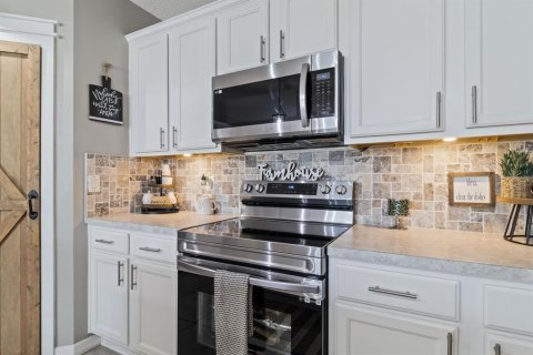 Casa en venta en Winter Haven, Florida, 4 dormitorios, 169.83 m2 № 1900996 - foto 18
